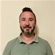 Ofrezco clases de Física y Matemáticas tanto para la ESO como Bachillerato.